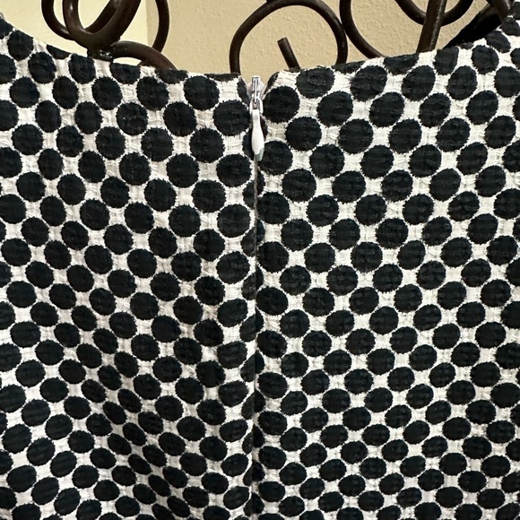 Taylor Petites Black and Cream print with pockets, EUC - Picture 5 of 7